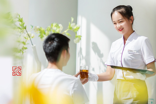 正弘物業(yè) 企業(yè)宣傳網(wǎng)站